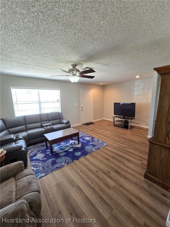 Photo - 103 Robin Ave