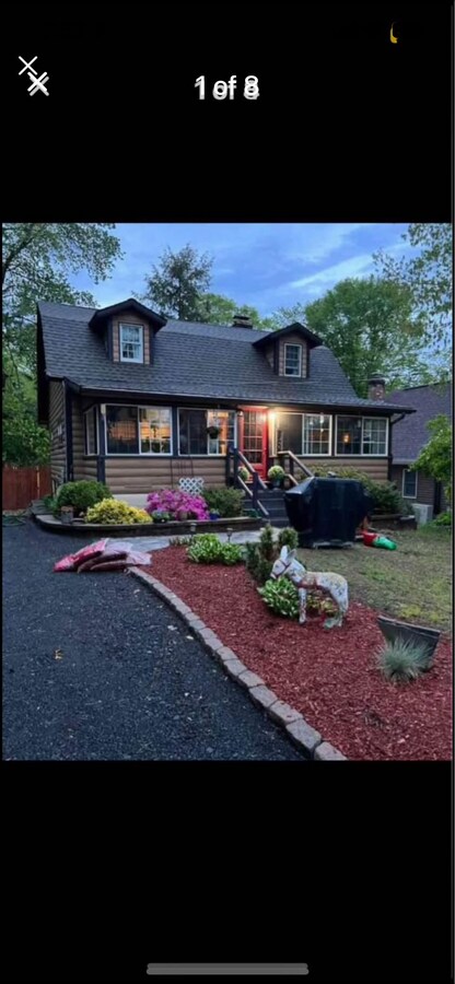 Photo - 6 Woodside St