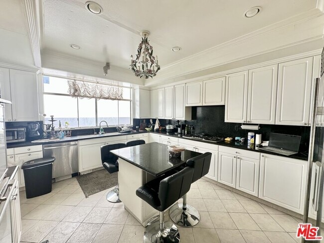 Photo - 1132 S Shenandoah St Unit PH