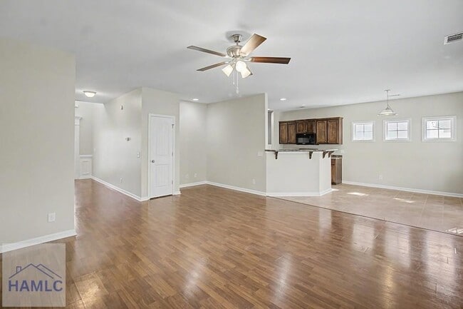 Photo - 1235 Peacock Trail