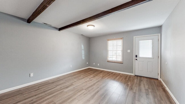 Photo - 105 Woods Ave