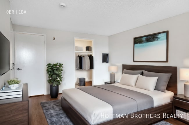 Photo - 1255 N Orange Dr Unit 205