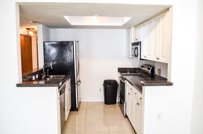 Photo - C2508  Bldg I  Unit 50 Grantwood Unit 1