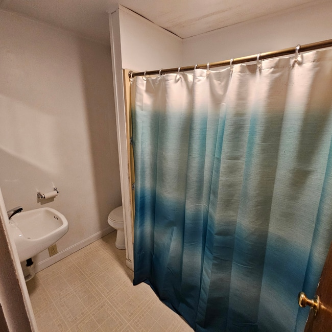 Photo - 6137 Memorial Dr