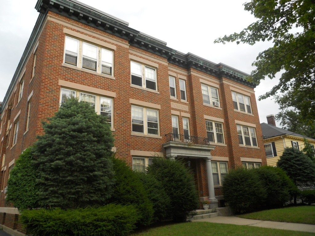 Photo - 303 Lafayette St Apartments
