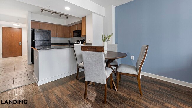 Photo - 100 I St SE Unit 100-708