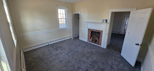 Photo - 72 Common St Unit 1