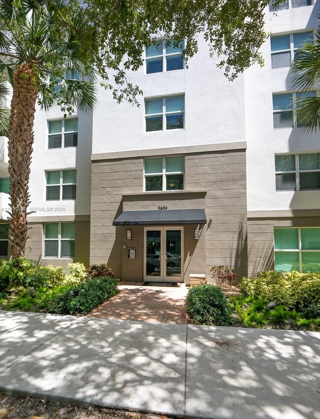 Photo - 2401 NE 65th St Unidad 509