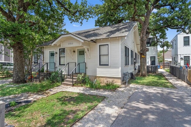 Photo - 4004 Avenue C