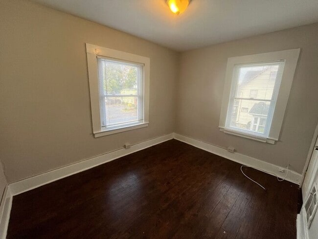 Photo - 430 Thurston Rd Unidad 430 Thurston UP