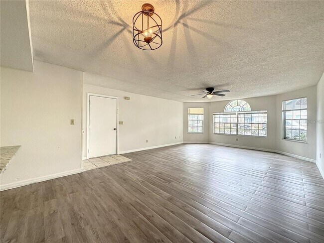Photo - 2717 N Poinciana Blvd Unit 173