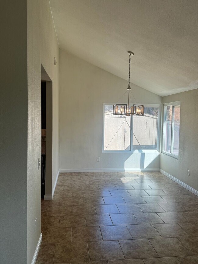 Photo - Very Spacious! 3Bed/2.5Bath w/solar panels! Close to Sweetwater Reservoir with plenty of trails!