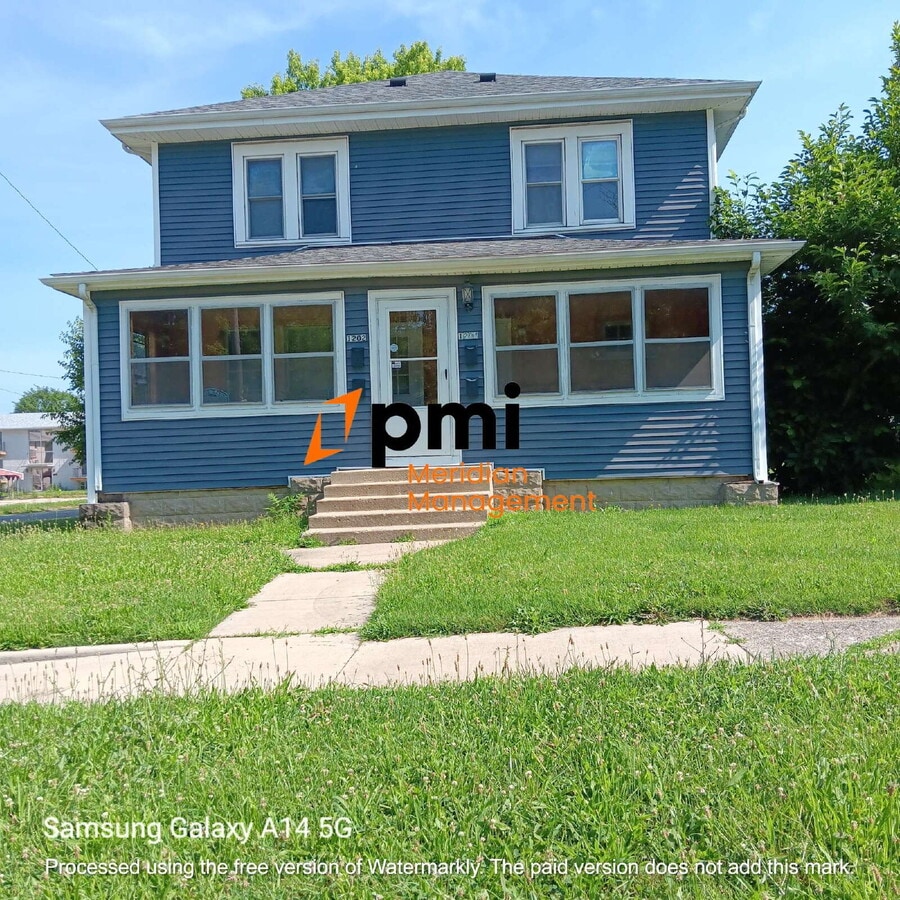 Photo - 1204 E 8th St Apartment