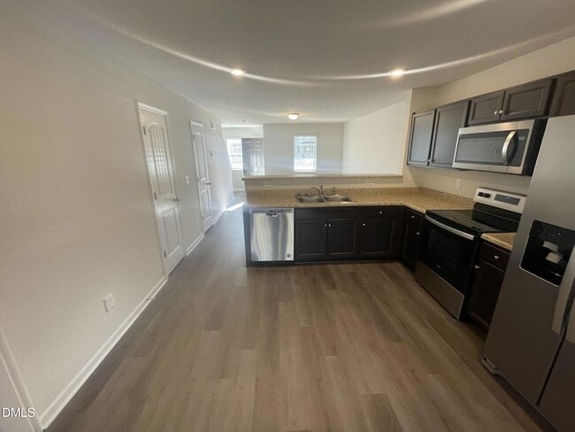 Photo - 2044 Wiggins Village Dr