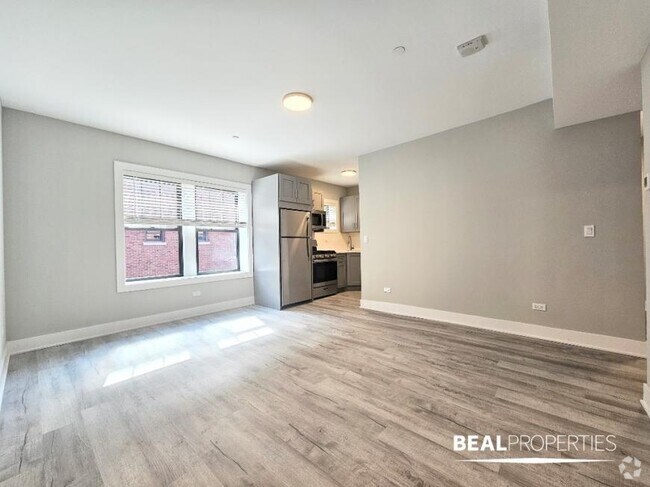 Building Photo - 2 bedroom in EVANSTON IL 60202 Unit W2 Rental