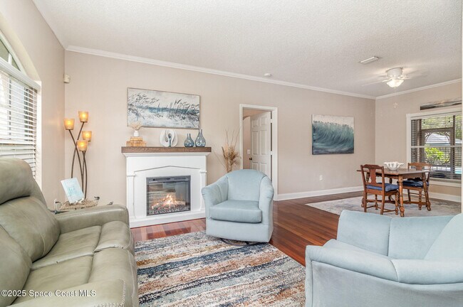 Photo - 1510 Gardenton St NW