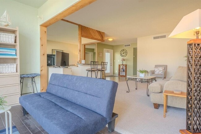 Photo - 2731 NE 14th St Unit 138
