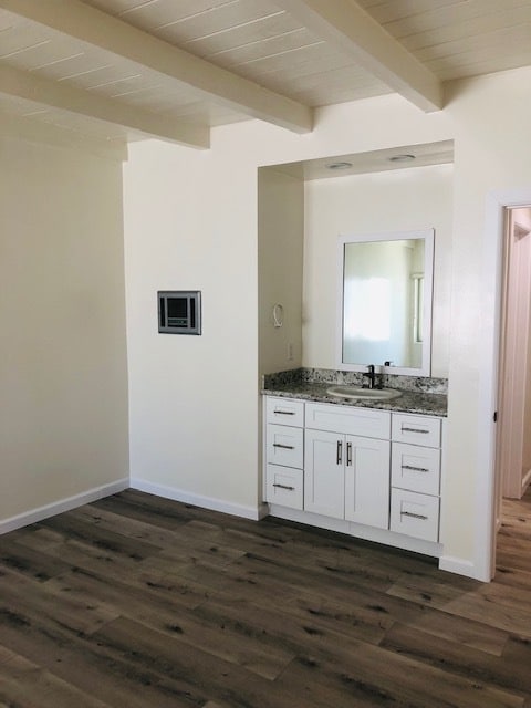 BEDROOM SINK
