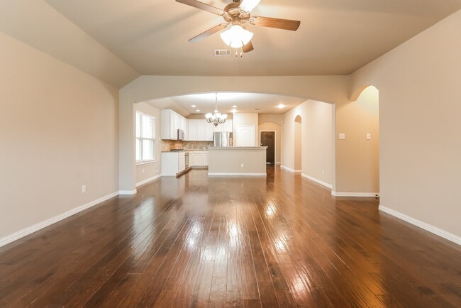Photo - 121 Pleasant Hill Ln