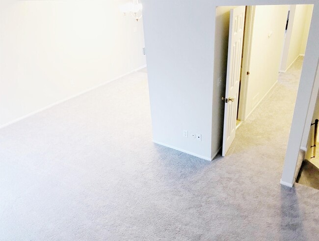 Photo - 2354 Dorland Ln