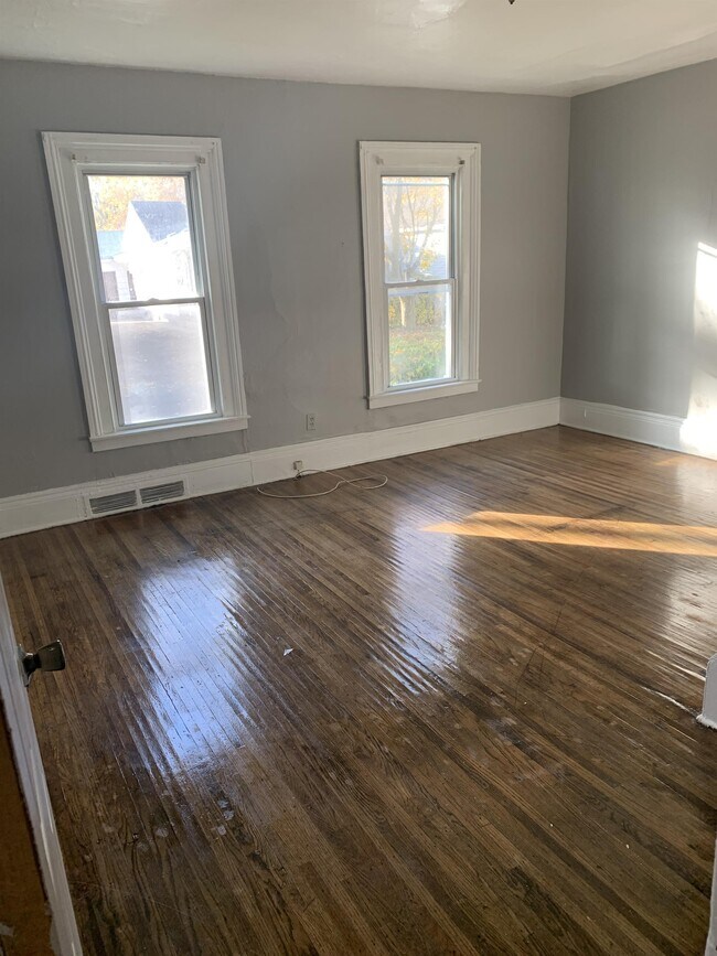 104 Bernard St Townhome Townhome Rental in Rochester NY