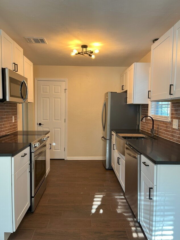 Photo - 728 Pointe Ct (Tallahassee, FL)
