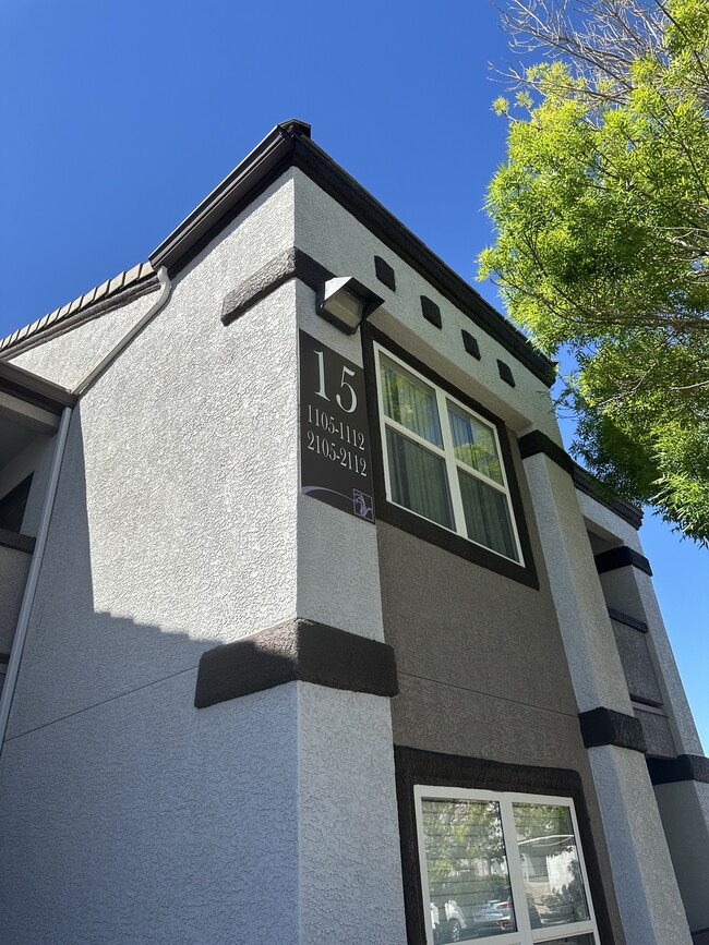 Building Photo - 7255 W Sunset Rd Unit 1108