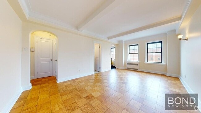Building Photo - 95 Christopher St Unit 6H Rental