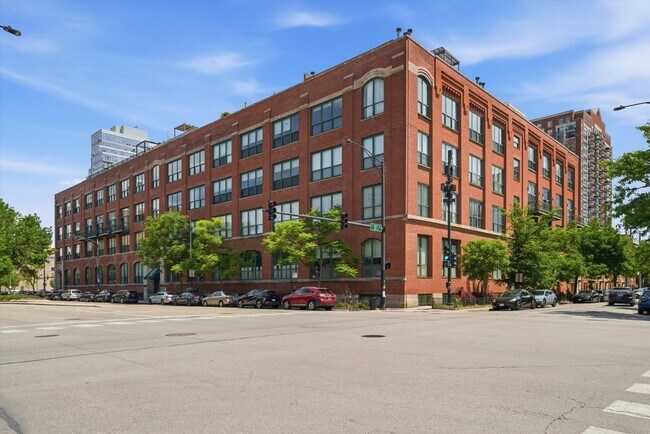 Building Photo - 1727 S Indiana Ave