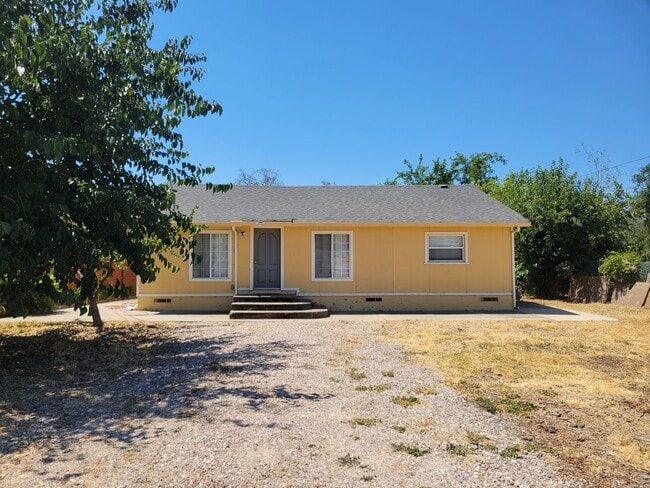 1528 Los Robles Blvd Unit 1