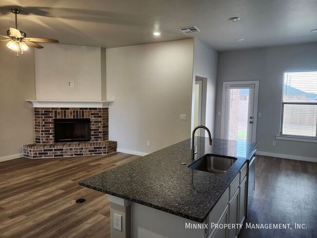 Photo - 1701 144th St