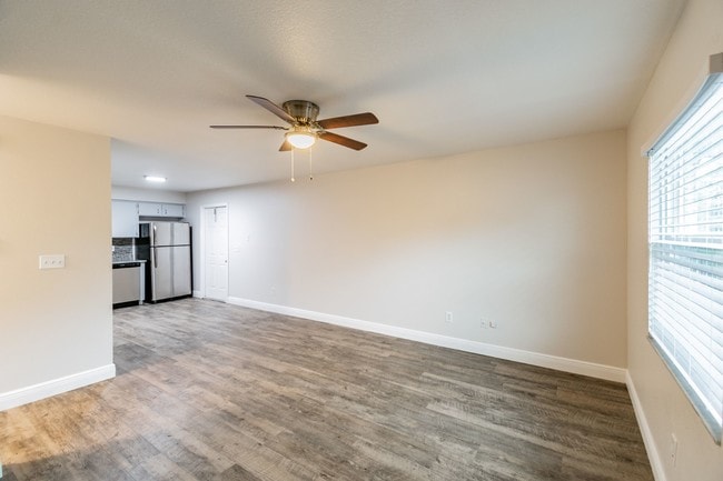 Photo - Bella Vista Apartments