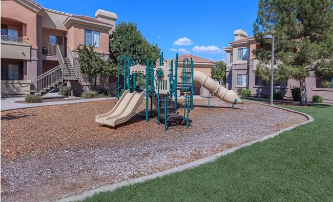 Photo - 1941 S Pierpont Unidad 1111