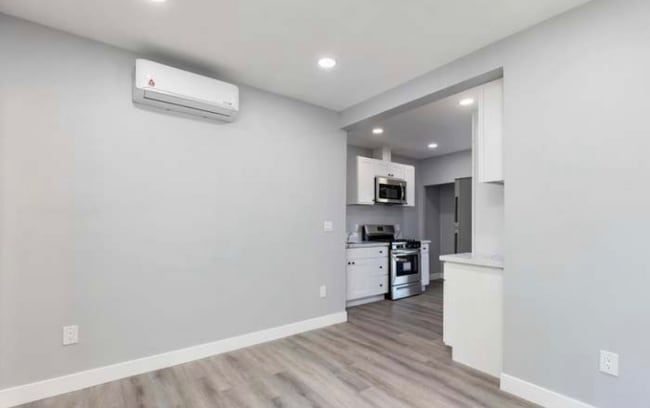 Photo - 3745 Boundary St Unidad 2