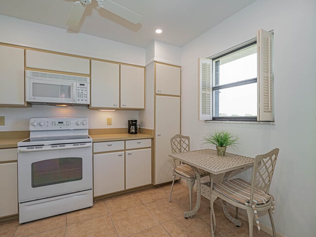 Photo - 3939 Ocean Dr Unit # PH8