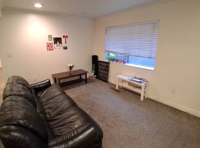 Photo - 1533 Riverside Ave