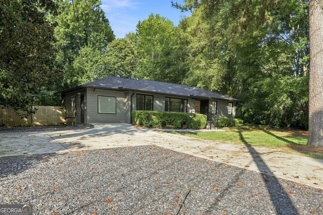 Photo - 5012 Tilly Mill Rd