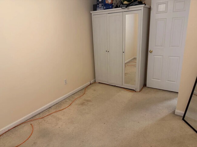 Photo - 5823 Pearson Ln