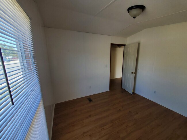 Photo - 286 Red Cliffs Dr