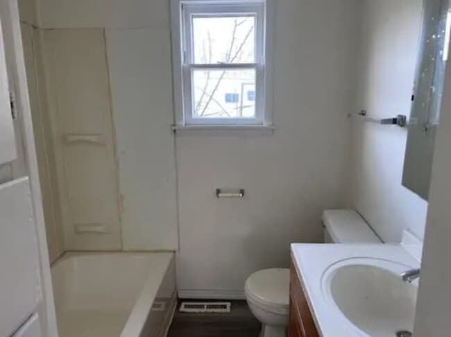 Photo - 2215 S 5th Ave