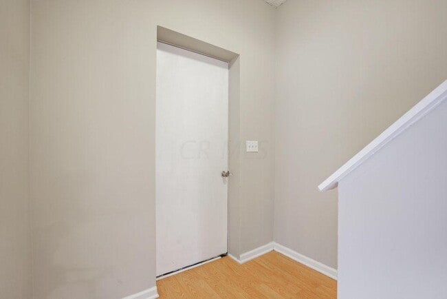 Photo - 320-322 E 12th Avenue