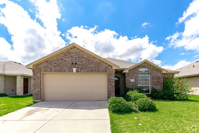 Building Photo - 3809 Los Arroyos Dr Rental