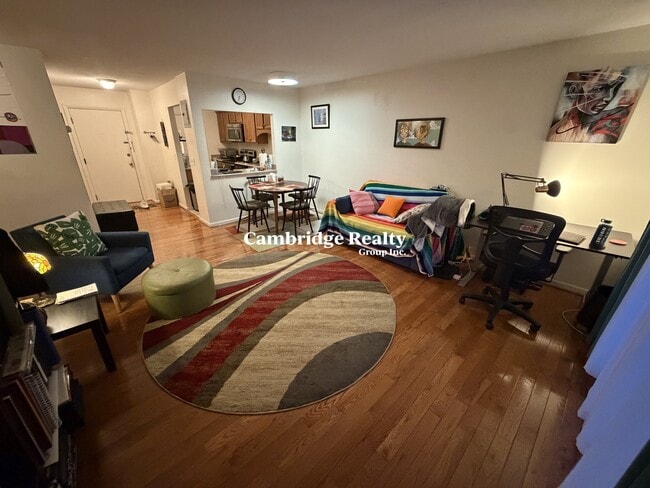 Photo - 803 Centre St Unit T