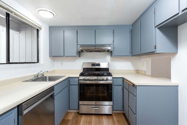 Photo - Westland Estates 2 Bedroom 2.5 Bathroom Condo