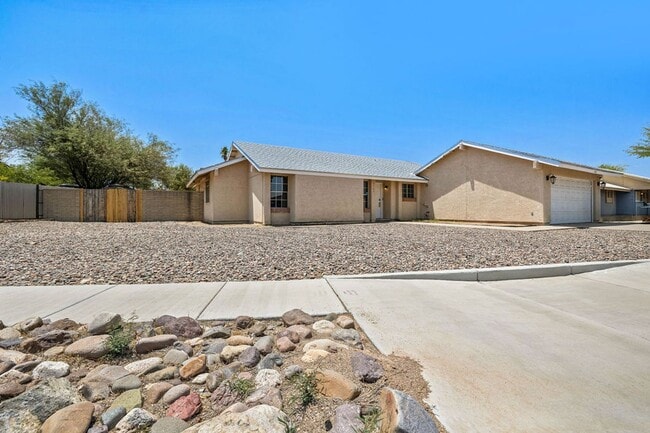 Northwest 4 Bedroom Home - Northwest 4 Bedroom Home
