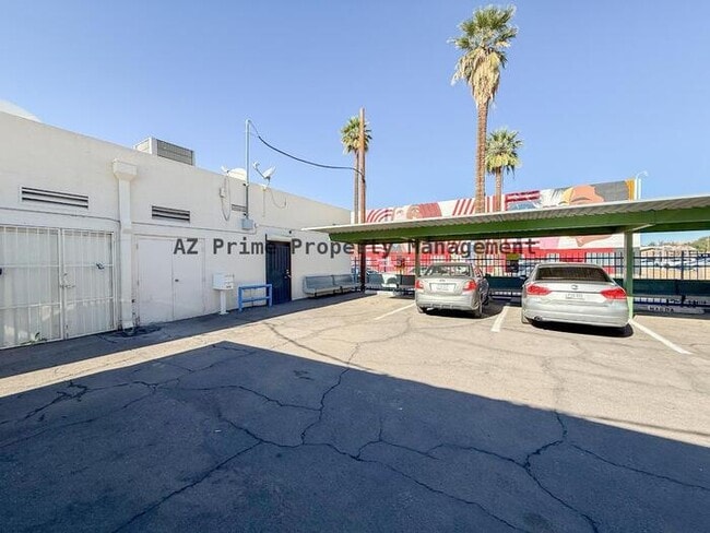 Photo - 1029 N Central Ave