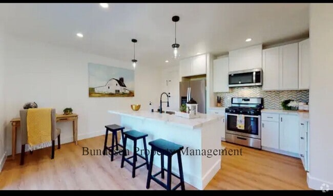 Building Photo - Furnished or Unfurnished 1-Bed in Petaluma... Rental