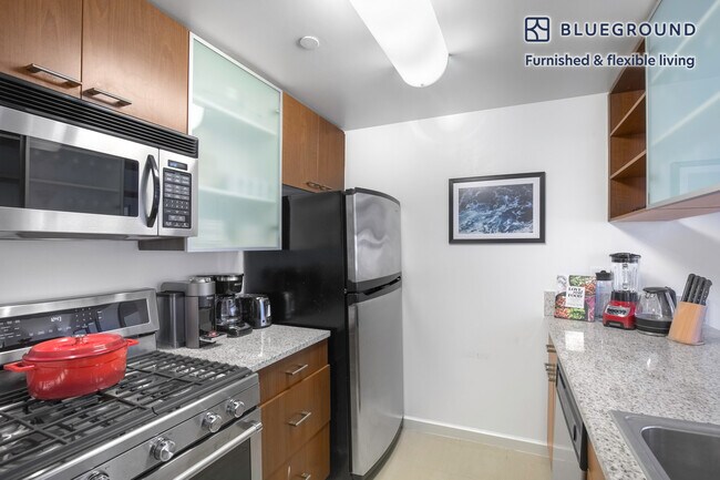 Photo - 535 W 23rd St Unit FL6-ID66