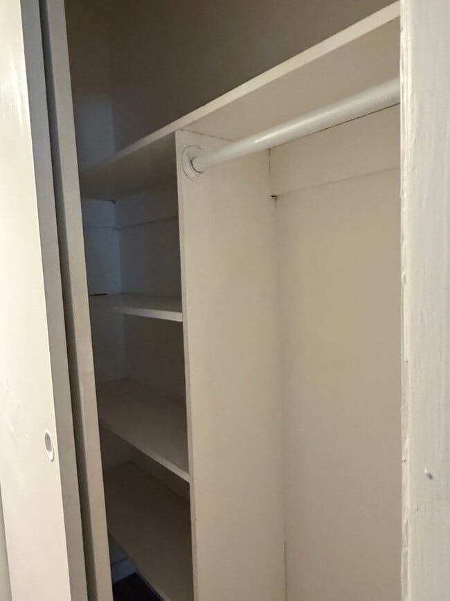 Photo - 3 bedroom 1 bath duplex Unit 5363 Castle St