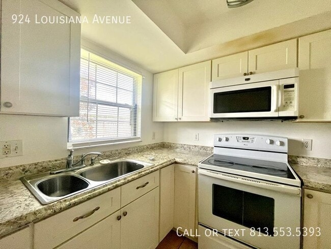 Photo - 924 Louisiana Ave